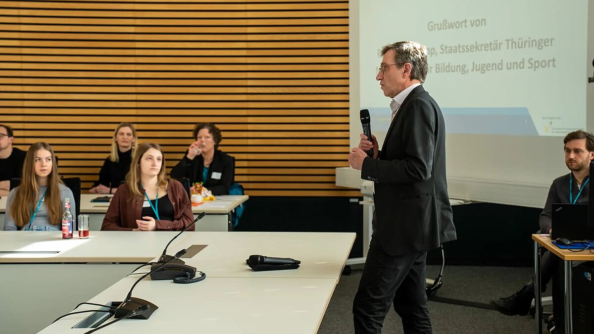 Abschlussveranstaltung des Jugend-Teams im Thüringer Landtag. 