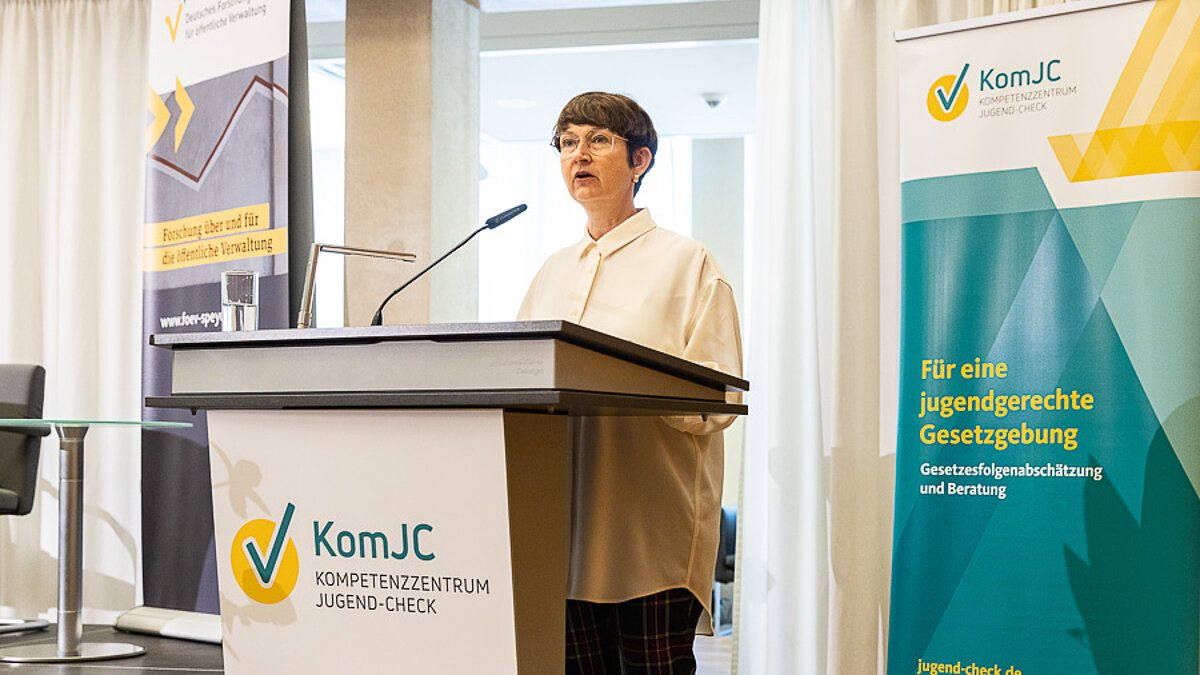 Internationale Konferenz des Kompetenzzentrums Jugend-Check
